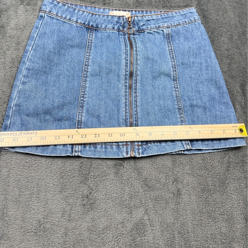 Altar'd State Zipper Front Denim Mini Skirt-Size Extra Small - Picture 7 of 10